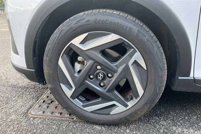 2024 Hyundai BAYON 1.0 TGDi Ultimate 5dr HATCHBACK PETROL Manual