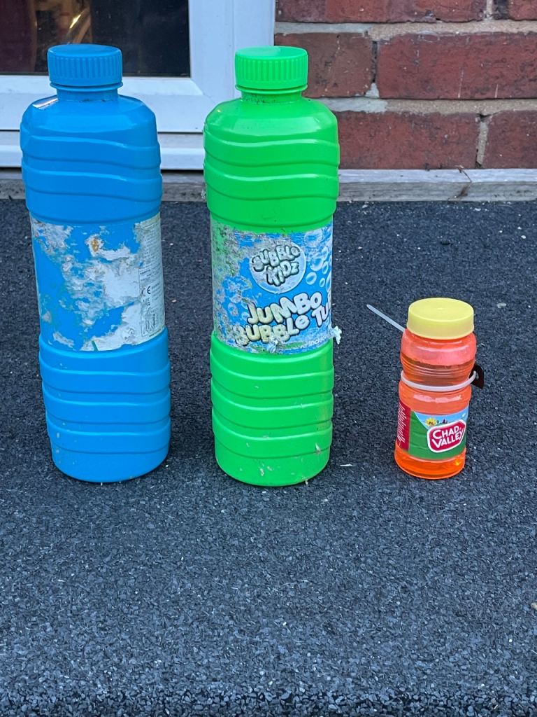 Jumbo Bubble Tubs and Small Bubble Bottle – Good Condition