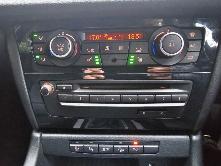 BMW X1 25D X DRIVE 4WD AUTOMATIC LIKE 4X4 AWD XTRAIL RAV4 EVOQUE MPV 