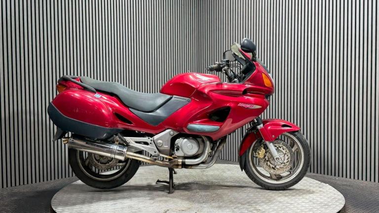 Honda NT650V Deauville 2001 24K SPARES OR REPAIR PROJECT TOURER BIKE 650CC