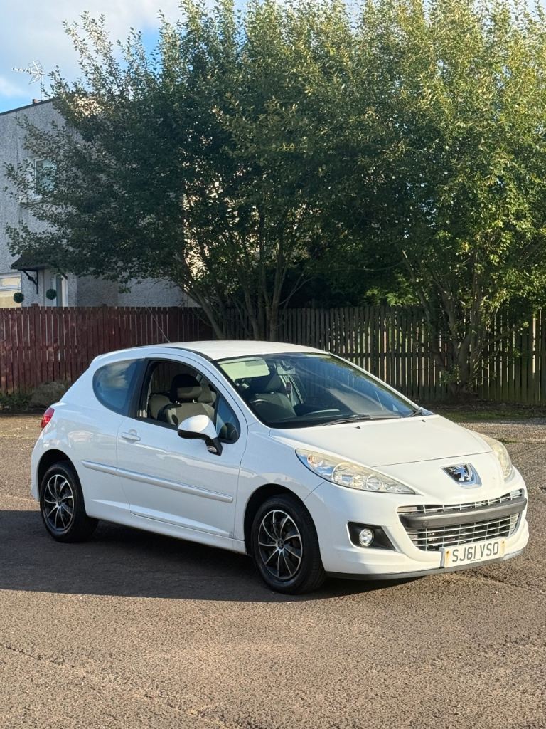 Peugeot, 207, Hatchback, 2011, Manual, 1360 (cc), 3 doors