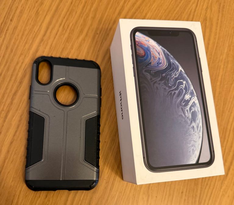 Apple iPhone XR 64gb Black - Unlocked