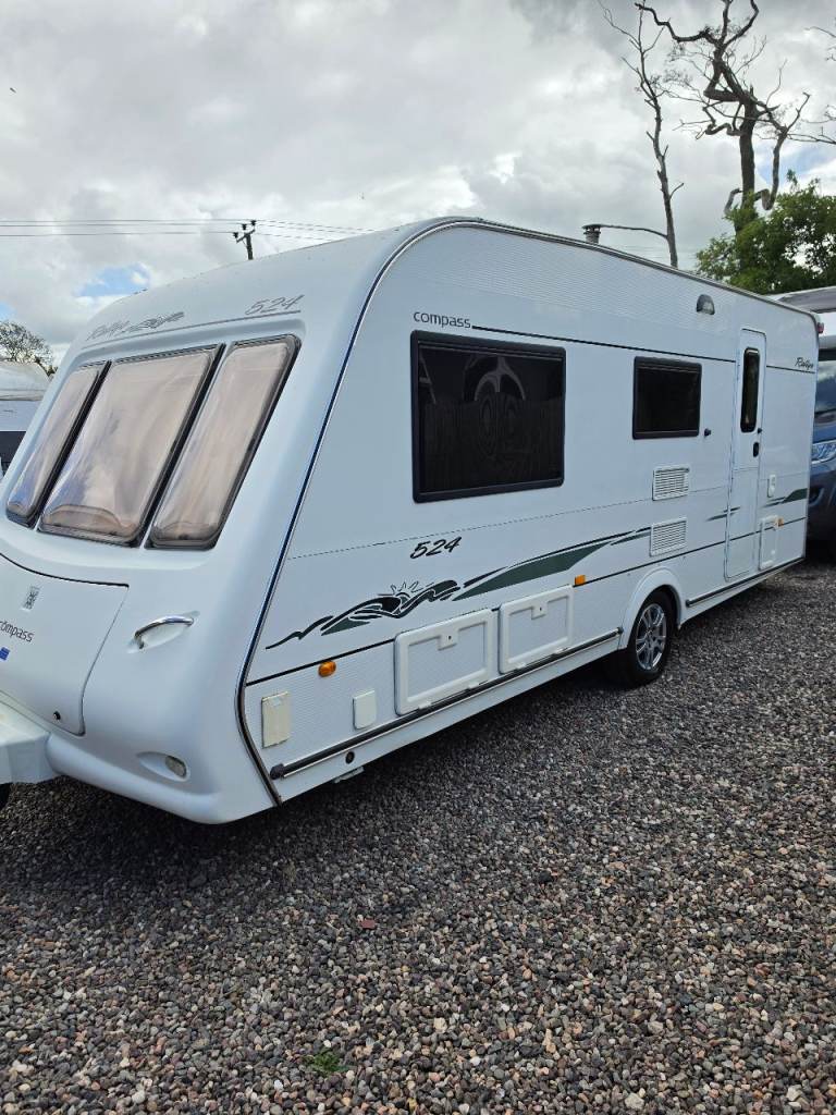 Compass rallye 524/4 2008 berth motor mover full awning lots of extras