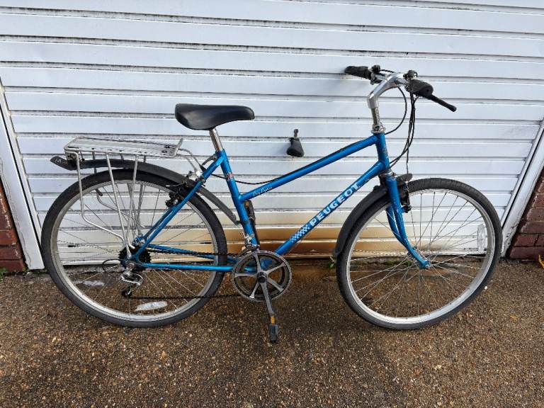 image for MAN OR LADIES ROAD  BIKE  26in wheels 6x3 gears 18 in frame suit short person  £75