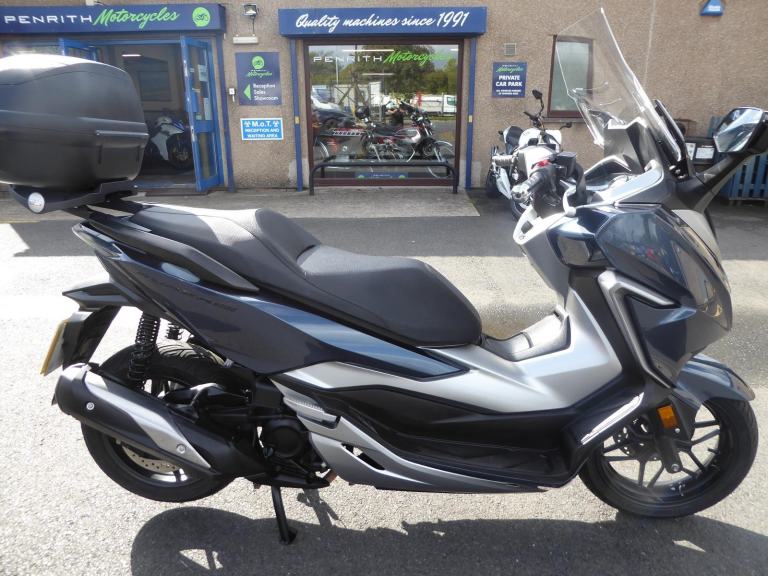 Honda NSS 300 A-K Forza - 2019 - 10,568 Miles at Penrith Motorcycles 