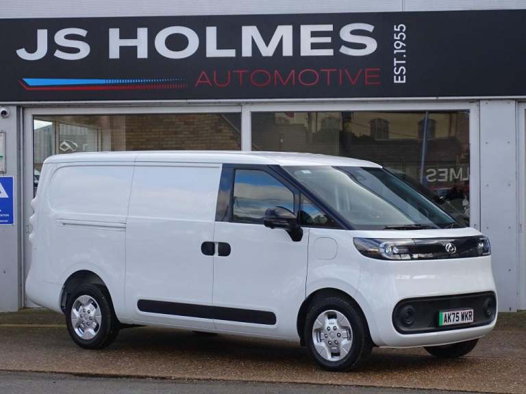  MAXUS eDeliver 5 64kWh Auto L1 6dr Electric