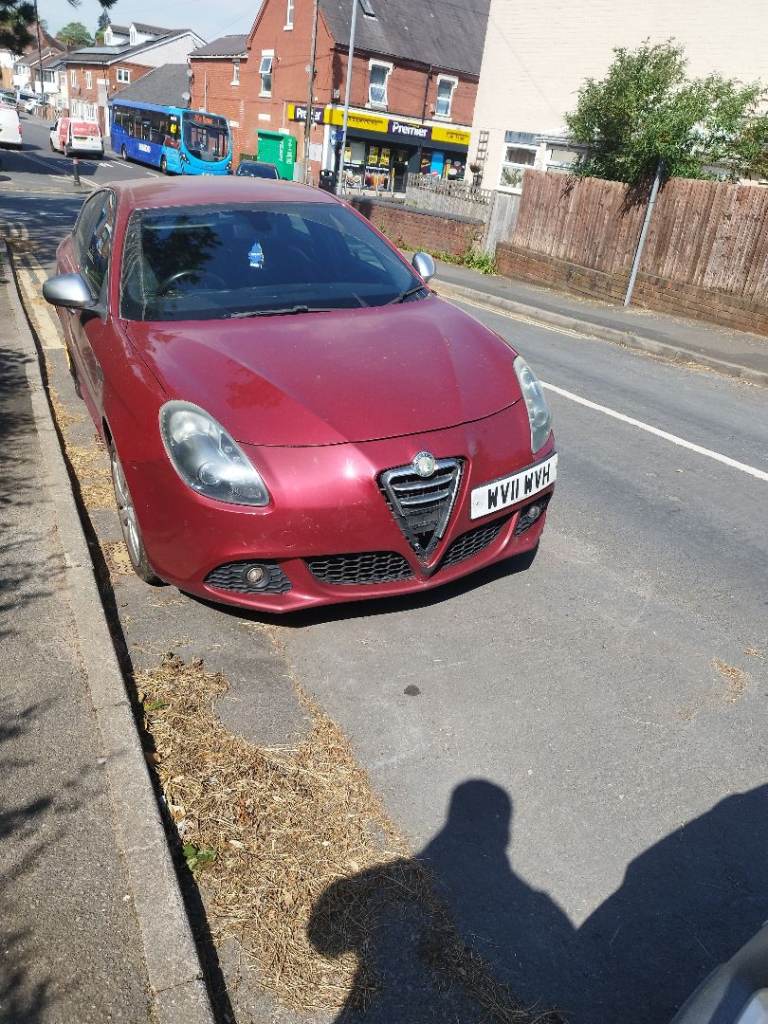 Alfa Romeo, GIULIETTA, Hatchback, 2011, Manual, 1956 (cc), 5 doors