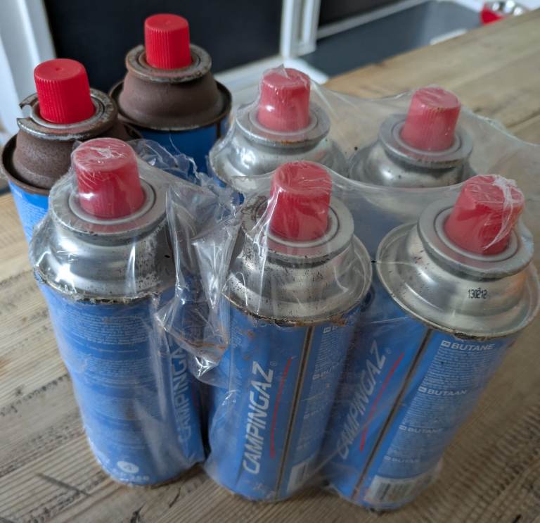 *AWAITING COLLECTION* FREE - 7 x Campingaz CP250 Butane Gas Canisters