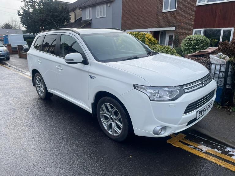 2014 Mitsubishi Outlander 2.0 PHEV GX4h 5dr Auto ESTATE Petrol Parallel Phev Automatic