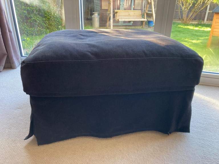 Cushioned foot stool