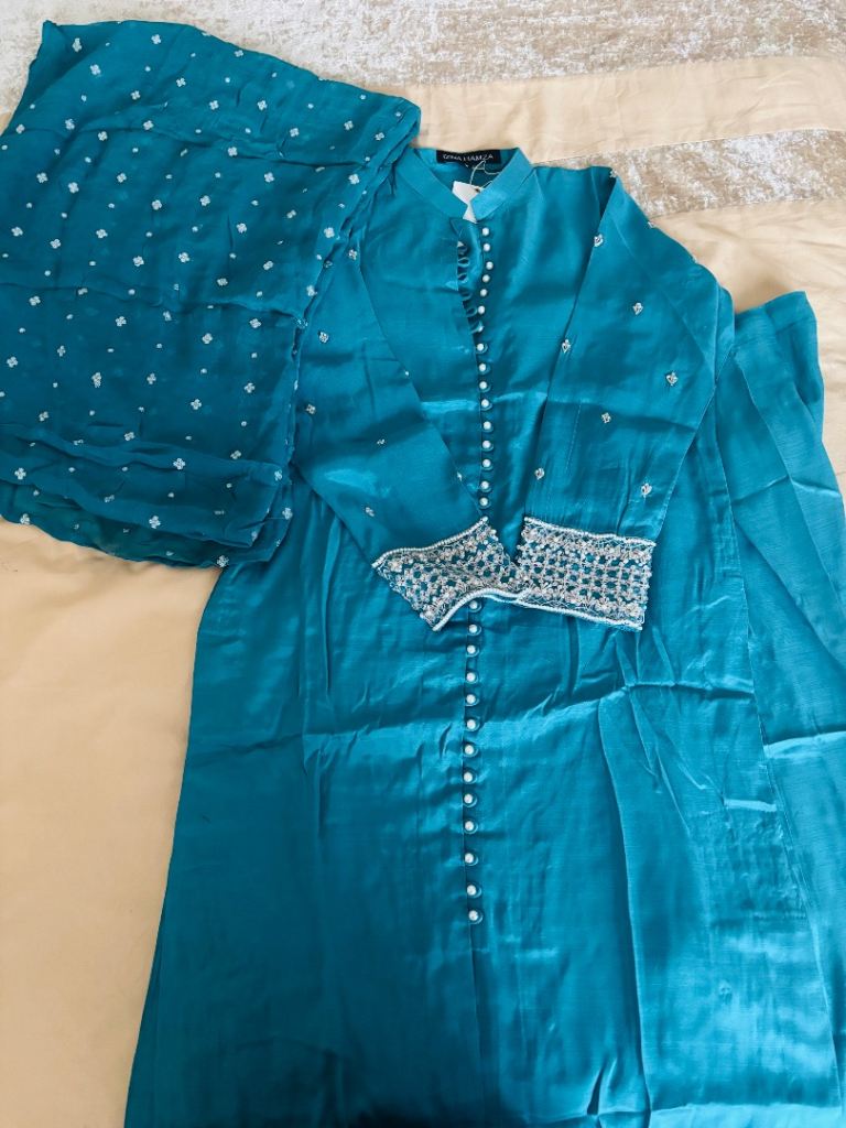 Stunning 3 piece suit 