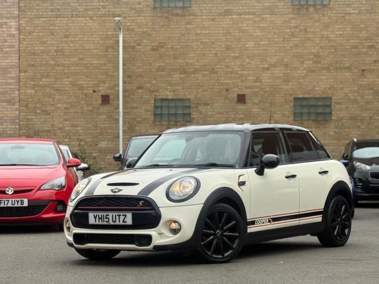 2015 MINI Hatch 2.0 Cooper S 5dr HATCHBACK PETROL Manual