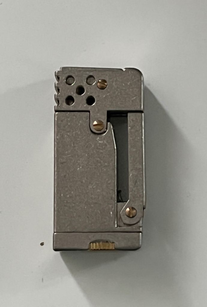 Vintage-Style Metal silver trench Lighter 