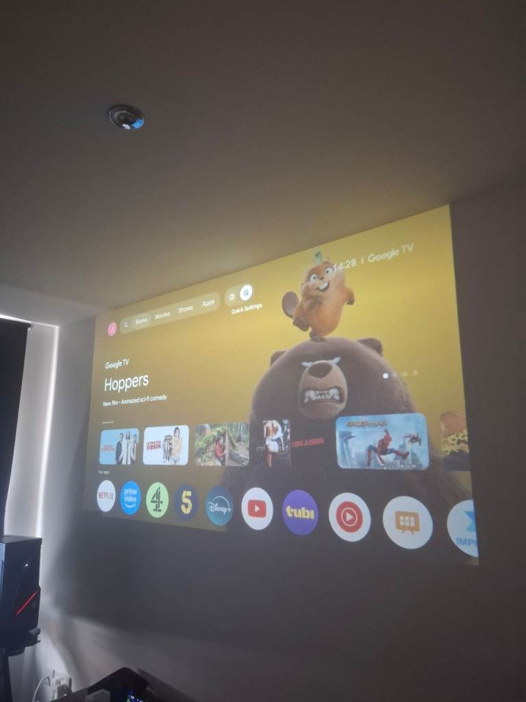 VOPLLS G3 Google Projector - With Netflix and Google Home - Boxed