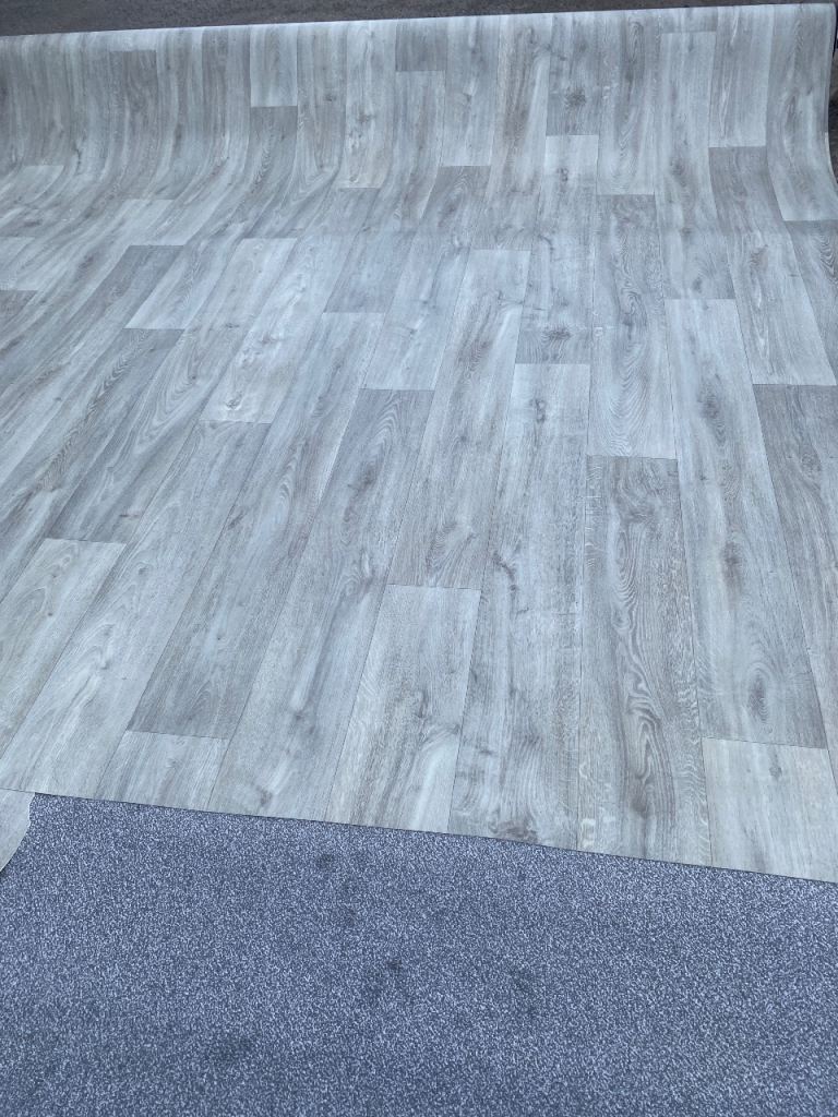 Vinyl flooring Lino cushion floor 4metres x 4 metres 