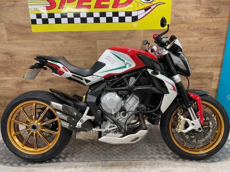 MV AUGUSTA BRUTALE 800 DRAGSTER 2016