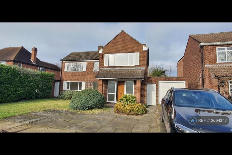 4 bedroom house in Bickley Park Road, Bromley, BR1 (4 bed) (#2694342)