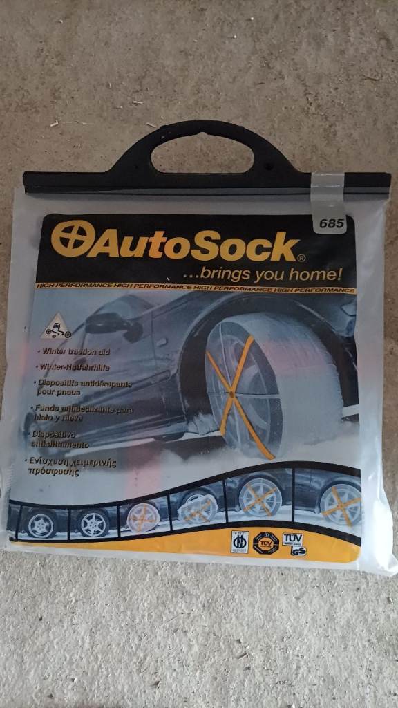 Unused Autosock snow socks 685