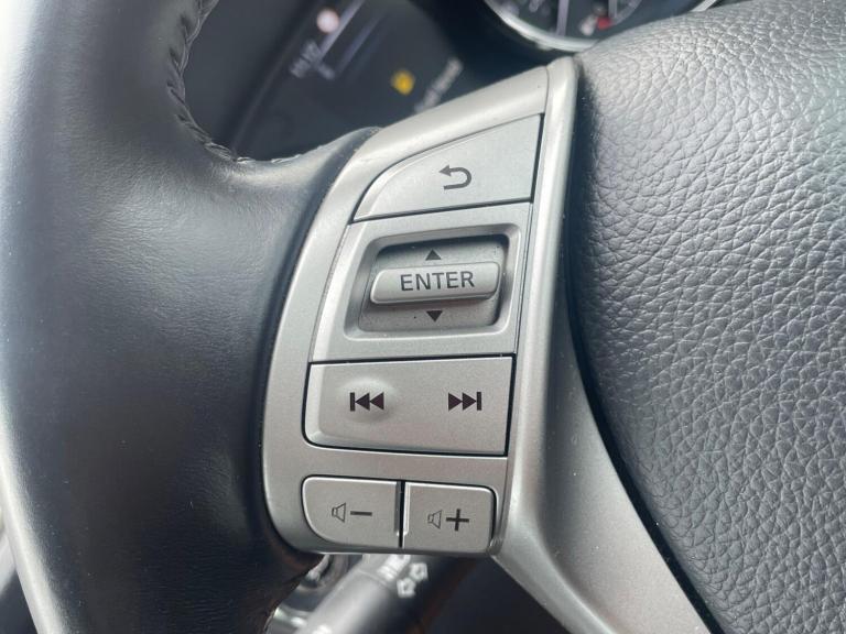 2014 Nissan Qashqai 1.2 DiG-T Acenta Premium 5dr HATCHBACK PETROL Manual