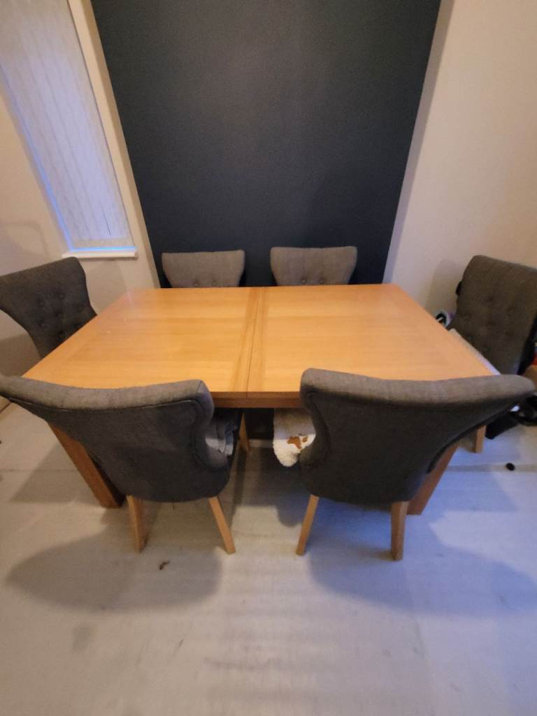 Dining set