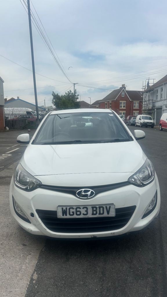 Hyundai, I20, Hatchback, 2013, Manual, 1248 (cc), 5 doors