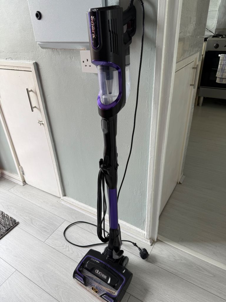 Shark Anti Hair Wrap Corded Vacuum Cleaner