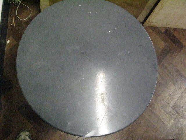 Folding Table . Round top . Made of metal