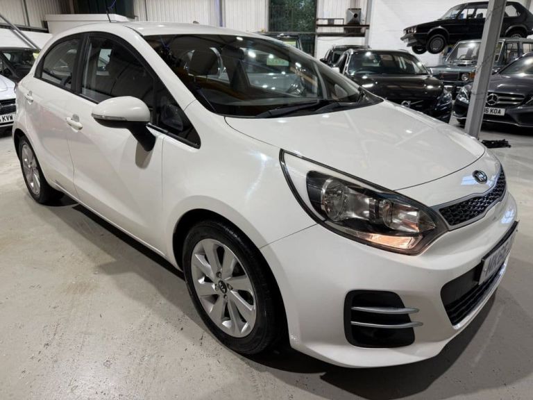 2016 Kia Rio 1.25 2 5dr HATCHBACK PETROL Manual
