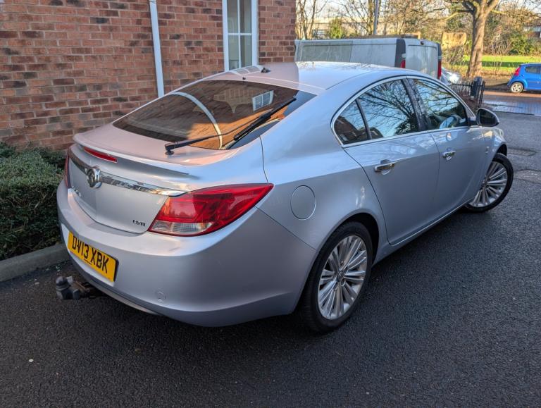 2013 Vauxhall Insignia 2.0 CDTi SE [160] 5dr HATCHBACK Diesel Manual