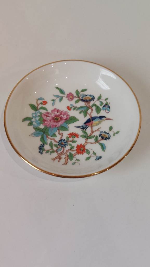 Aynsley Pembroke Fine English Bone China small plate - 11cms wide (4 1/4inches)
