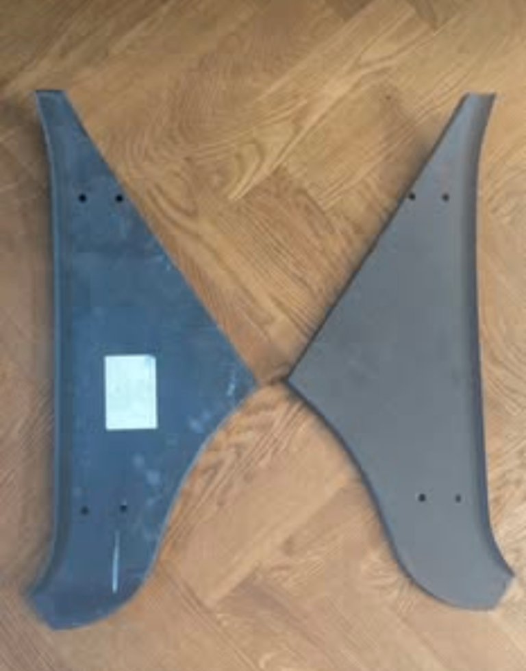 Mk 1-2 A panel, external hinges to 1970