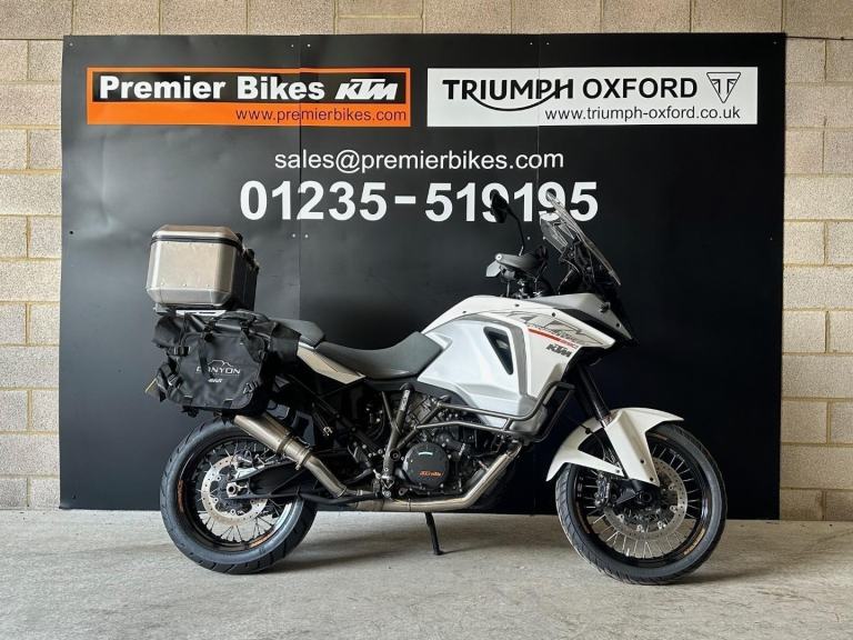 STUNNING 2015/15 KTM 1290 SUPER ADVENTURE MOTORCYCLE 