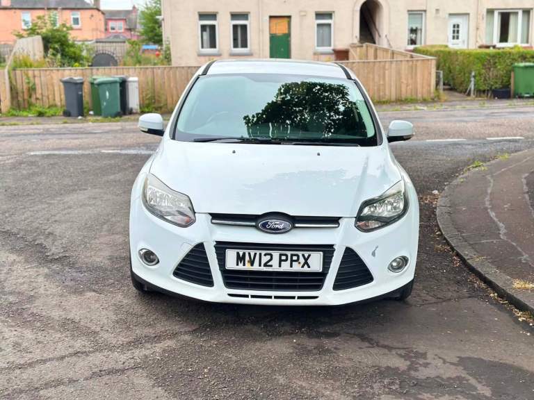 Ford, FOCUS, Hatchback, 2012, Manual, 1596 (cc), 5 doors