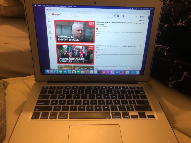 Apple laptops use to have 4 2018 model and 2017 model sold 3 only 1 left this was selling for £700 