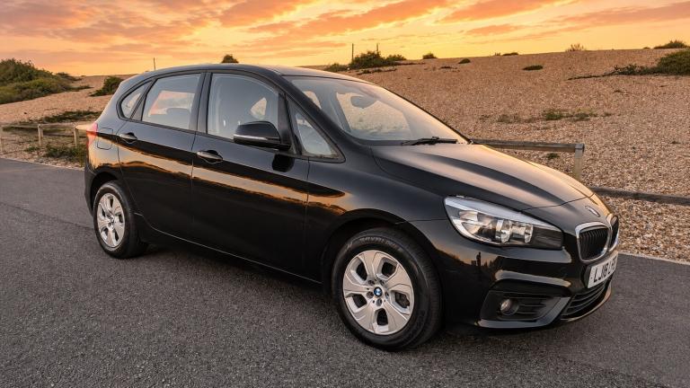  BMW 2 SERIES 216d 5dr Automatic ULEZ
