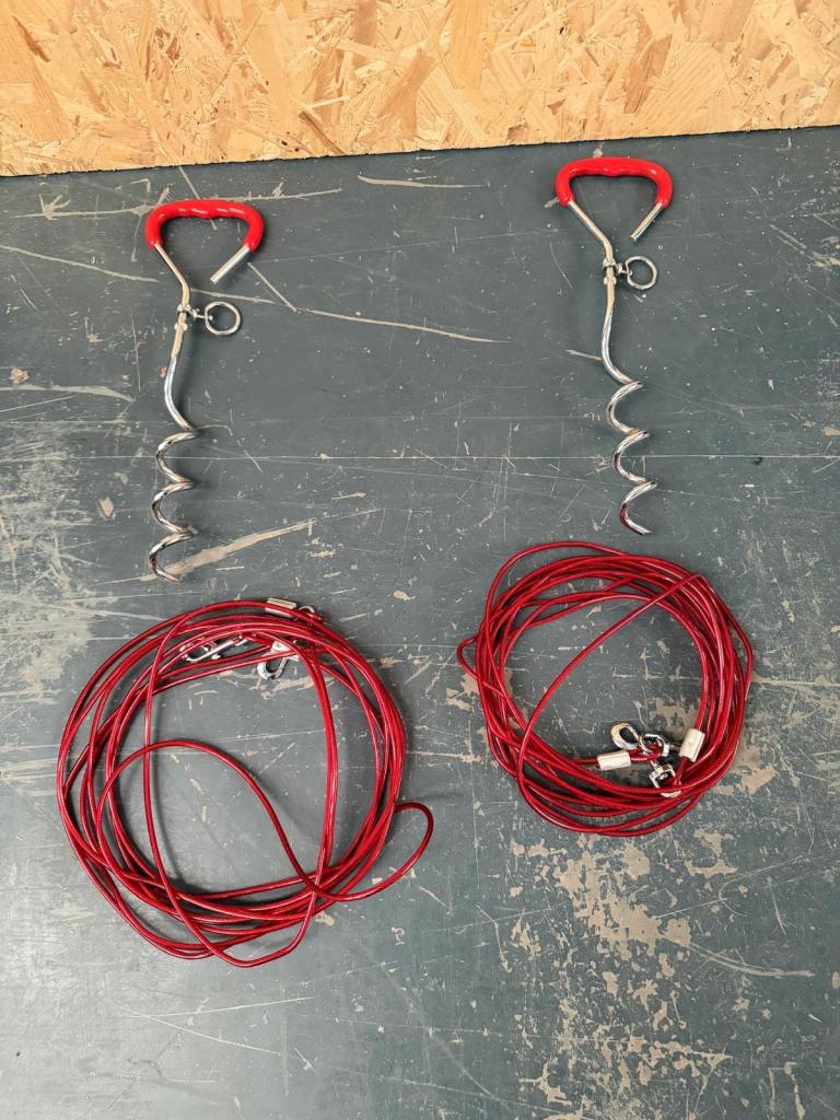 Dog stake & lead x 2 brand new. 