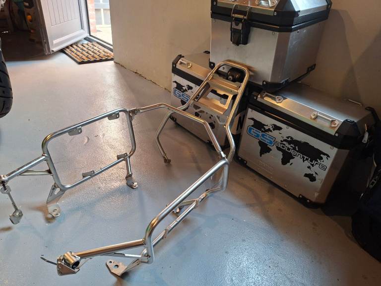 BMW R1250GS Adventure 2020 Genuine left + right Pannier Rack & Top Box Rack
