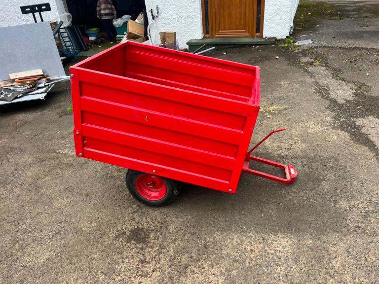 Red Garden Trailer / Cart – Good Condition