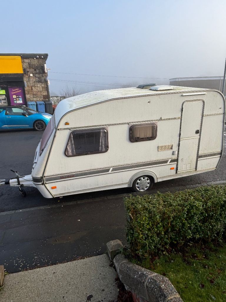 Compass Shadow 3 Berth Caravan sometime in 1990’s