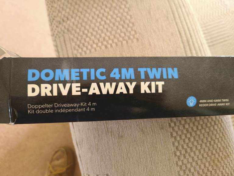 Dometic Motorhome Drive-a-way kit 4 Metres long