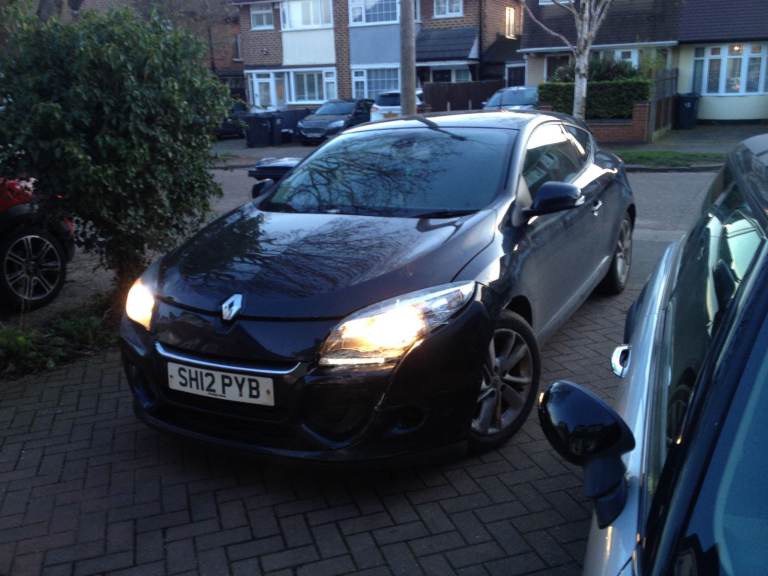 ***RARE EDITION*** Renault Megane III PH2 FACELIFT - Coupe 1.6 16V (110bhp) Dynamique TomTom 3d 