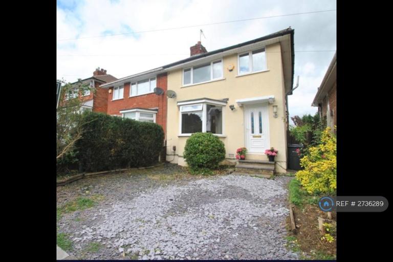 3 bedroom house in Sladepool Farm Road, Birmingham, B14 (3 bed) (#2736289)