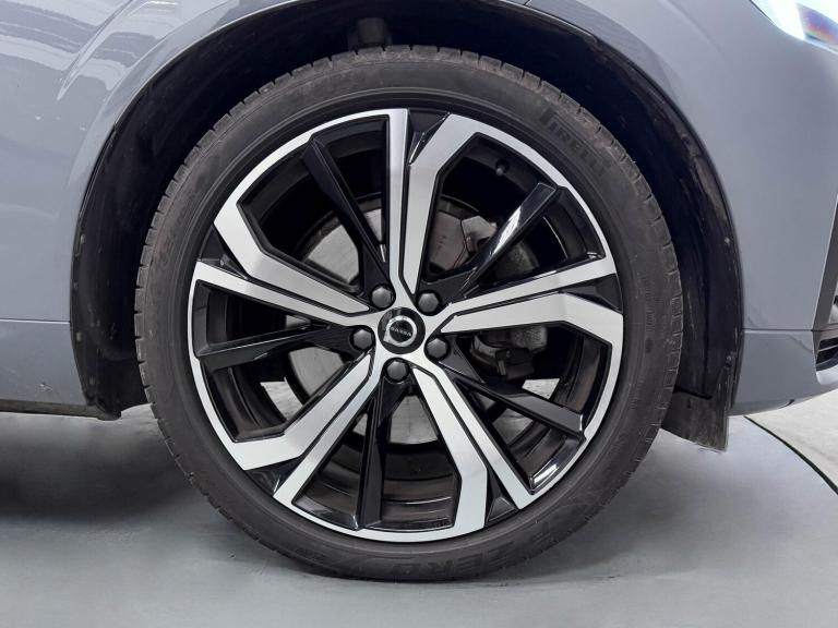 2021 Volvo XC60 R-Design Pro T8 AWD (390 hp) Auto ESTATE Petrol/Electric Hybrid Automatic