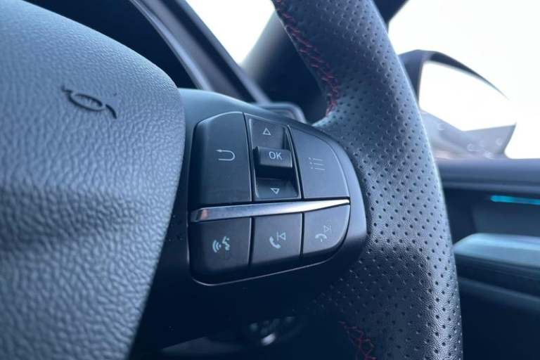 2024 Ford Focus ST-LINE X | B&amp;O Audio | Leather Seats | Heated Seats/Wheel | Sync 4 Touchsc H...