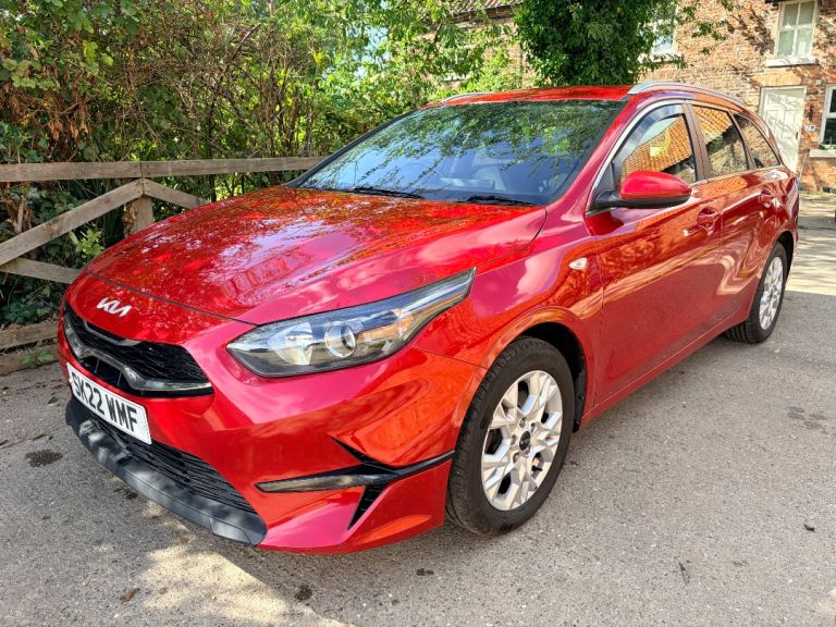 2022 KIA CEED SPORTWAGON 1.0T-GDi HIGH MILEAGE HERO.