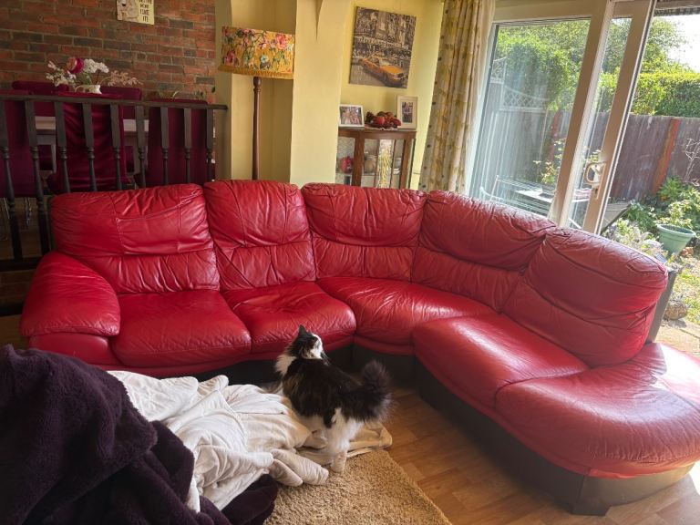 Corner unit and reclining chair