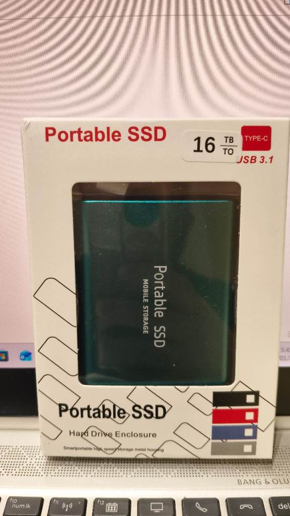 High-speed External Hard Drive 16TB Portable SSD Type-C Interface USB3.1 Hard Disk Solid State Drive