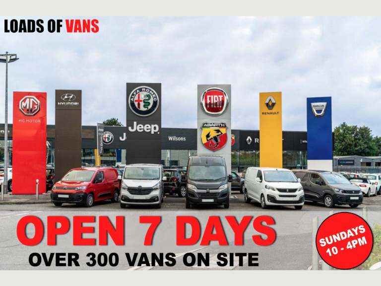 2025 Renault Trafic LL30 Blue dCi 130 Advance [Safety] Crew Van WINDOW VAN DIESEL Manual