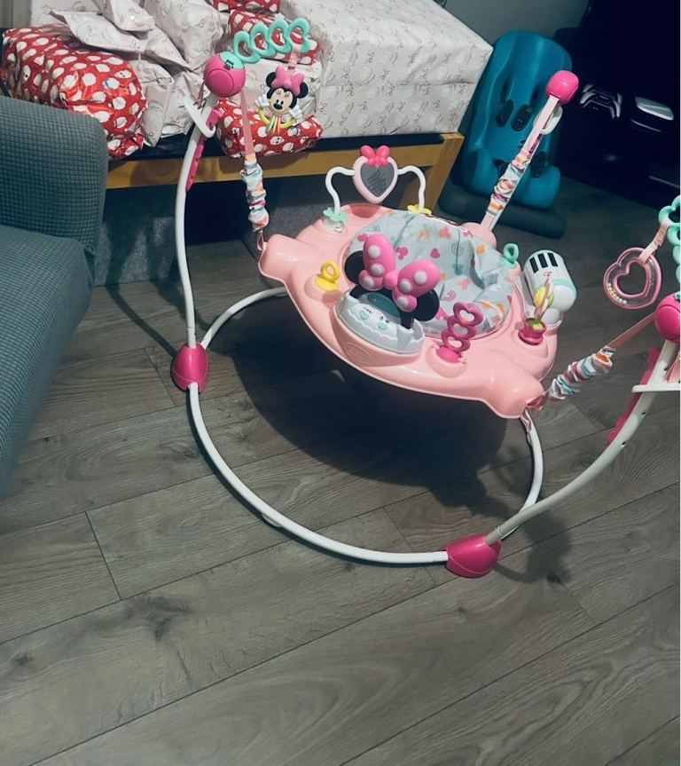 Minnie jumparoo. Seldom used 