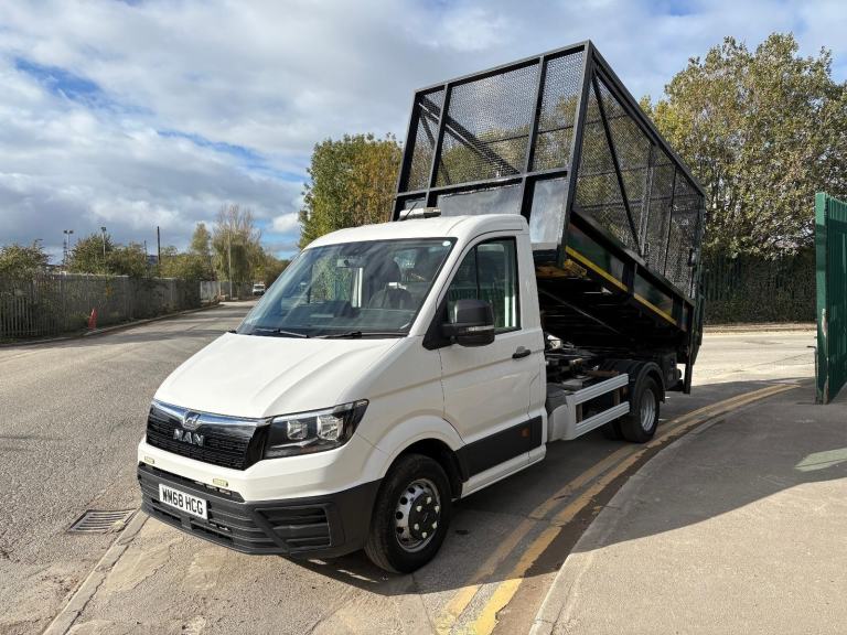 2019 MAN TGE 5.180 auto 5ton twin wheel cage tipper with taillifed